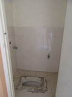 Servant Bathroom 1