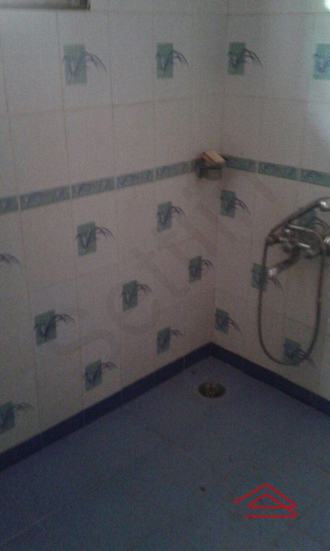 bathrooms 2
