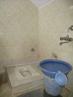 Sub Unit : bathrooms 2