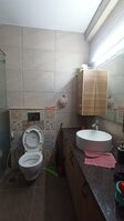 Servant Bathroom 1