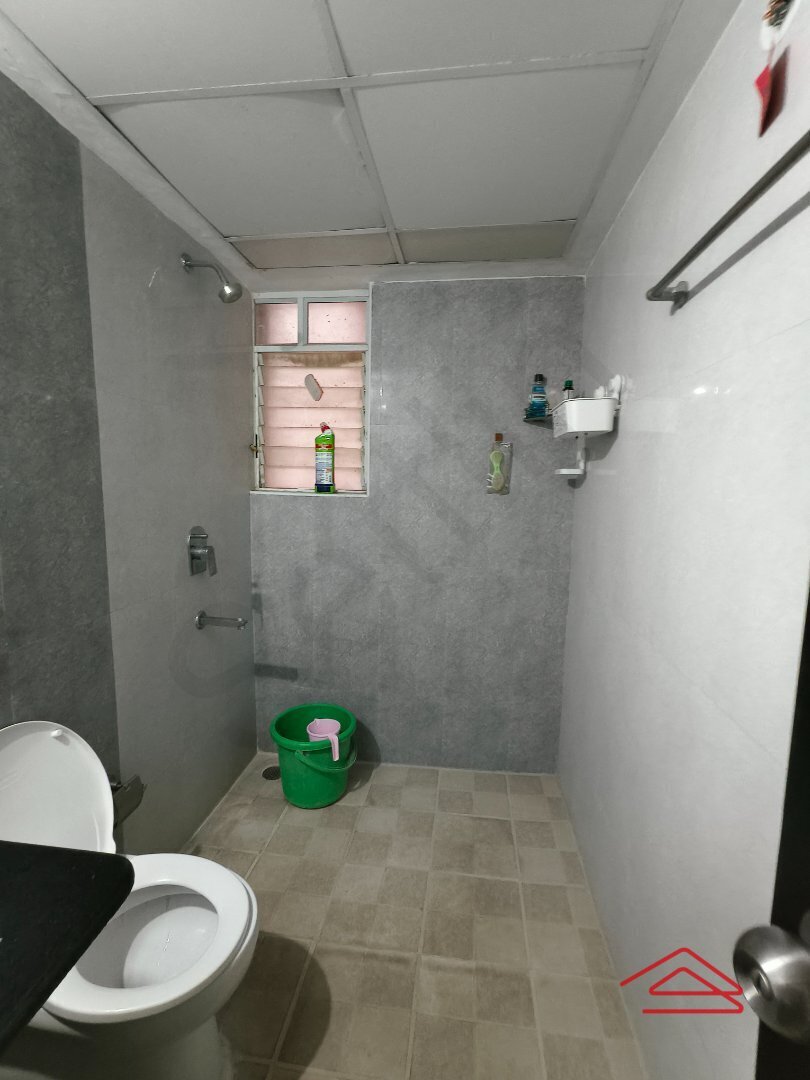 Bathroom 2