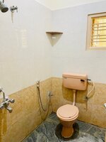 Sub Unit : bathrooms 1