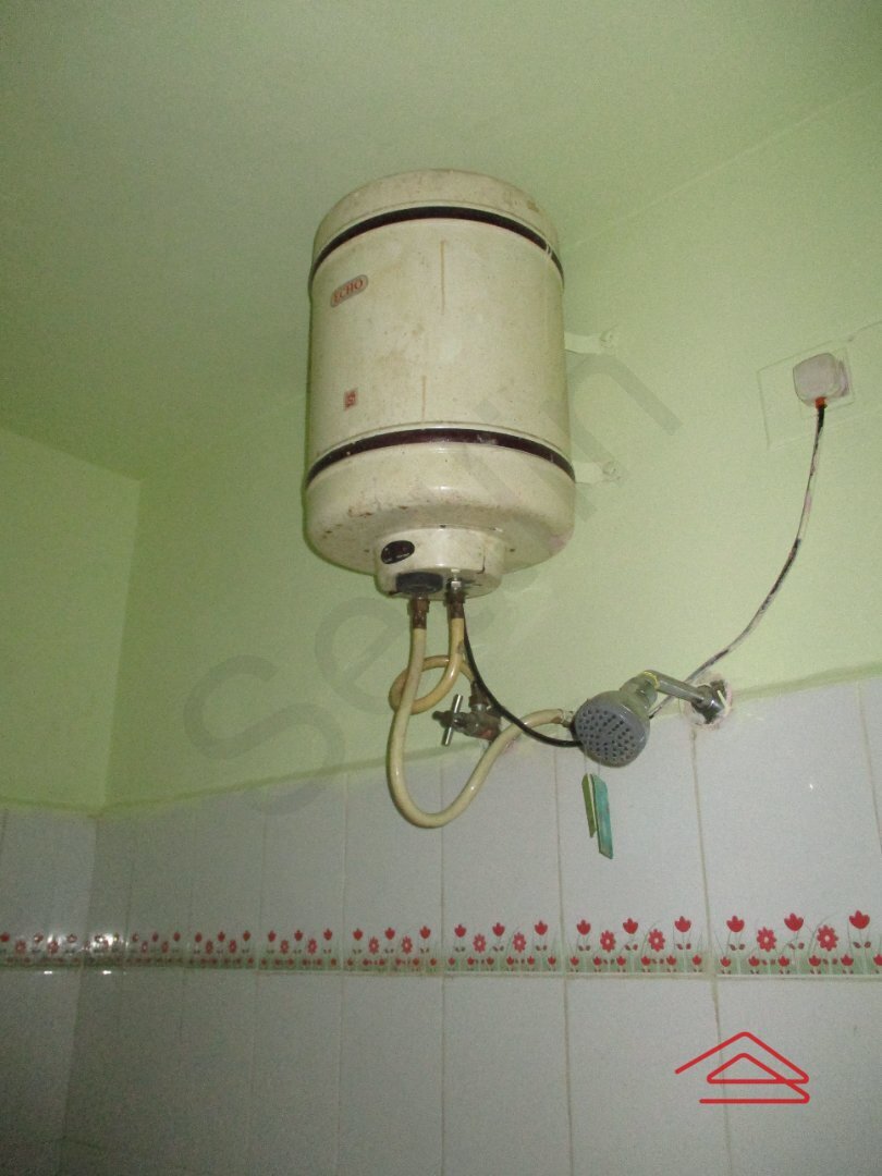 Sub Unit : bathrooms 1