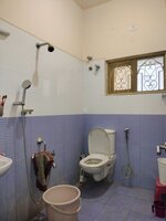 bathroom 5
