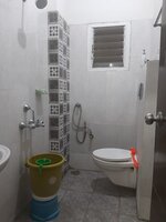 Sub Unit : bathrooms 4