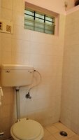Sub Unit : bathrooms 3
