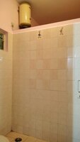 Sub Unit : bathrooms 3
