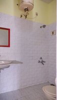 Sub Unit : bathrooms 2