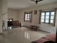 Hall 2