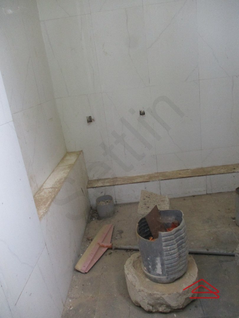 bathroom 5