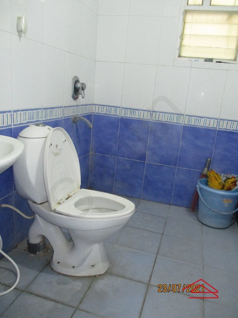 Bathroom 2
