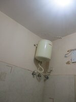Sub Unit : bathrooms 1