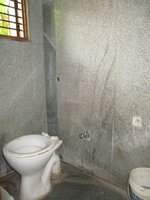 Sub Unit : bathrooms 2