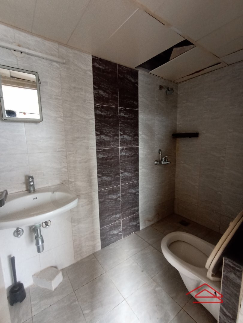Bathroom 4