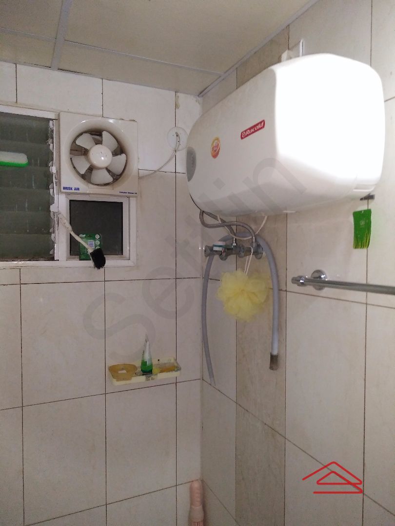 Bathroom 2