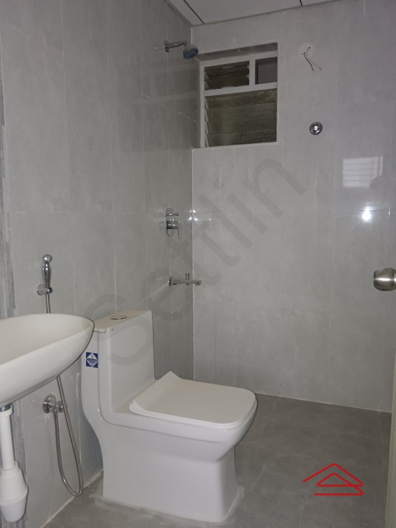 Bathroom 2