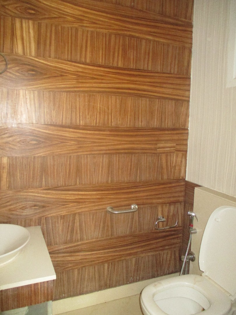 Bathroom 7