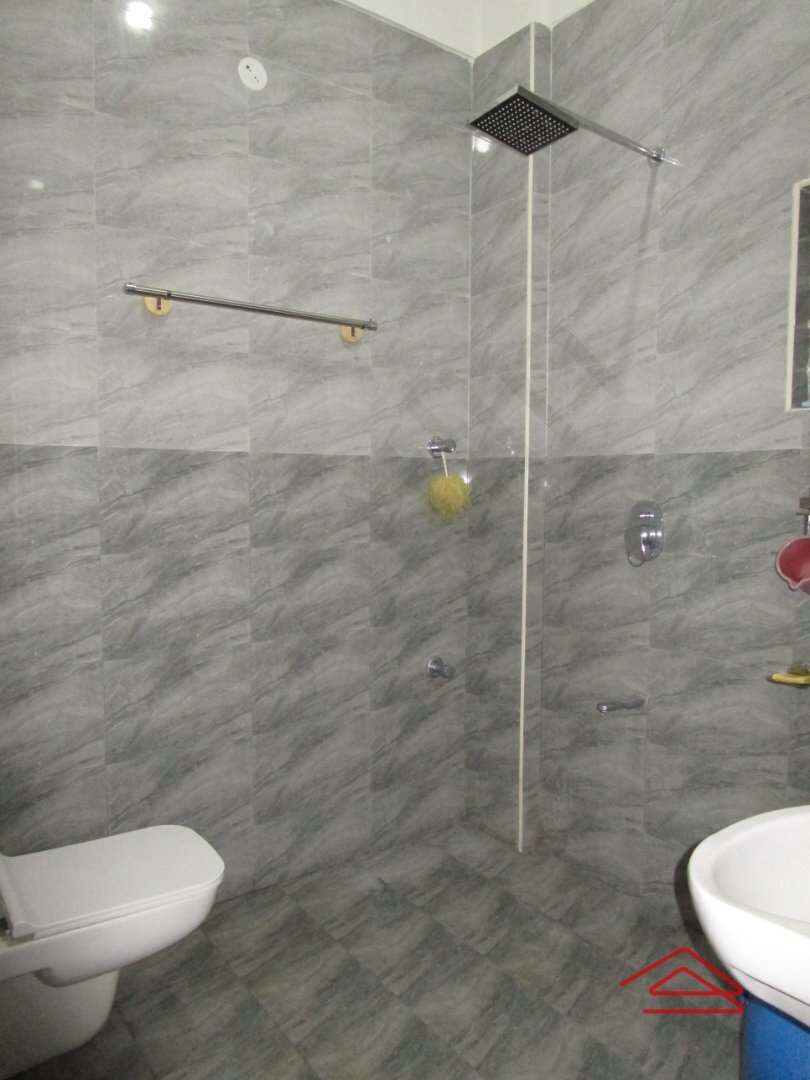 bathroom 6