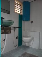 bathrooms 2