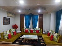 Hall 2
