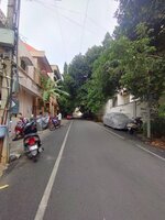 Unit:  Approach Road