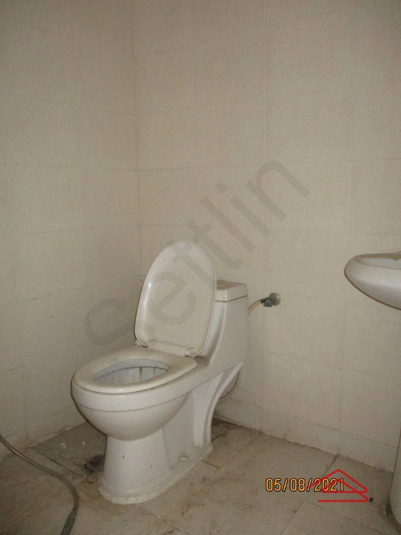 Bathroom 4