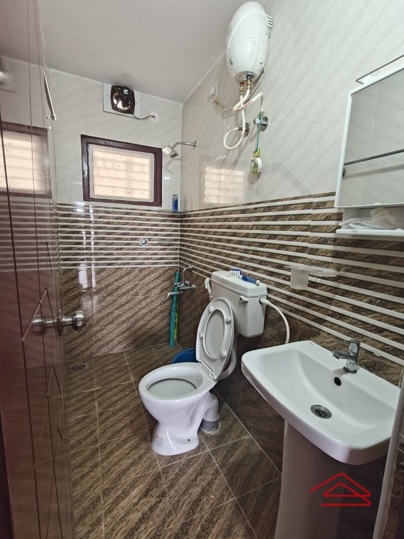 Bathroom 2