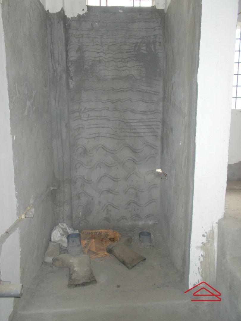 Sub Unit : Bathroom 4