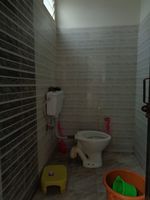 Sub Unit : Bathroom 2