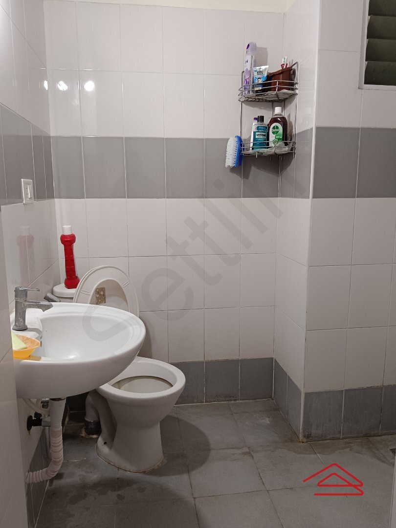 Bathroom 2