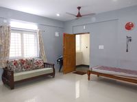 Hall 1