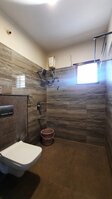 Sub Unit : bathrooms 1