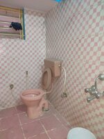Sub Unit : bathrooms 1