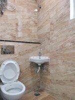 Servant Bathroom 1