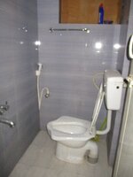 Sub Unit : bathrooms 1