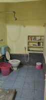 Sub Unit : bathrooms 2
