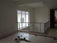 Hall 2