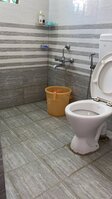 Sub Unit : bathrooms 2