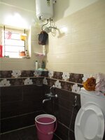 Sub Unit : bathrooms 1