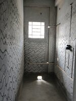 Sub Unit : bathrooms 2