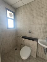 Servant Bathroom 1