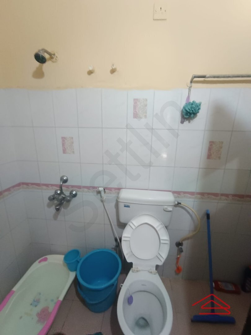 Bathroom 2