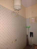 Sub Unit : bathrooms 1