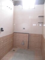 Sub Unit : bathrooms 1