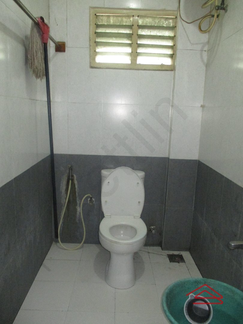 Bathroom 2