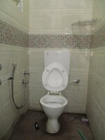Sub Unit : bathrooms 1