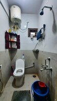 Sub Unit : bathrooms 1