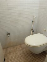 bathrooms 3