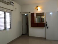 bedrooms 1
