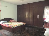 Sub Unit : bedrooms 1